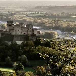 Country house La Del Borgo, Torrechiara